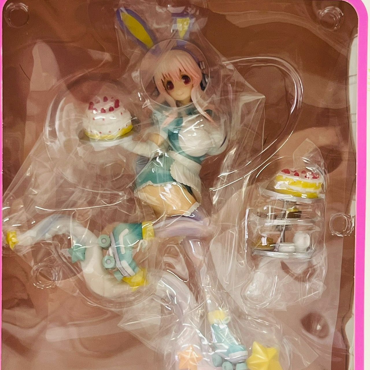一番くじ すーぱーそに子 A賞 プレミアムフィギュア ふゅーちゃー うぇいとれす 一番くじ すーぱーそに子～ふゅーちゃー☆うぇいとれす～｜一番