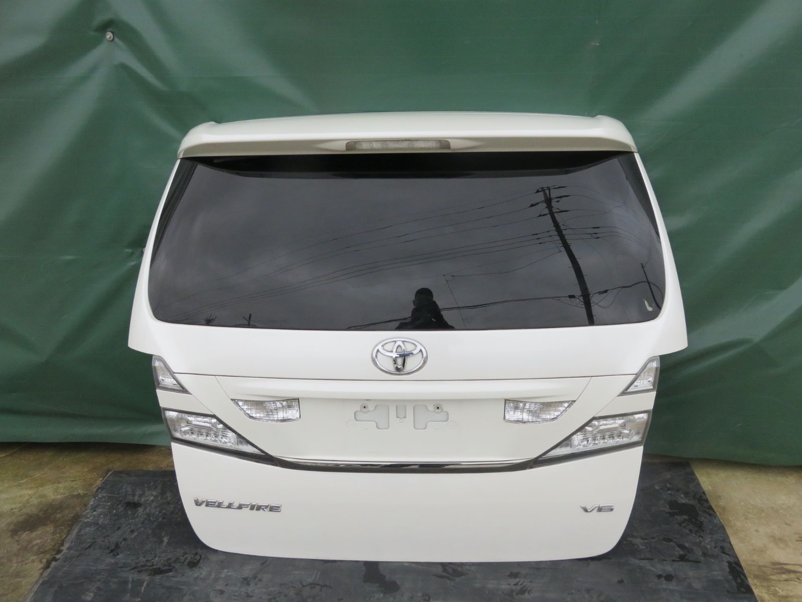 SFC2623 ヴェルファイア ANH20W ANH25W GGH20W GGH25W 前期 純正 パワーバックドア リアゲート トランク ハッチバック 070 パールホワイト