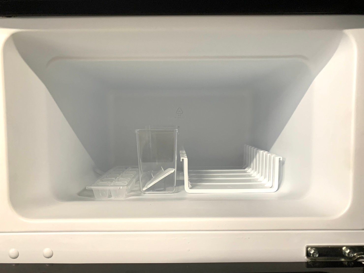 全国送料無料☆3か月保証付き☆冷凍冷蔵庫☆comfee☆2023年☆RCT90BL☆R-18