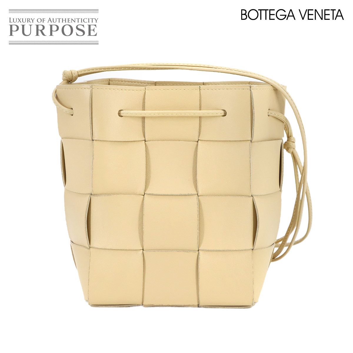 BOTTEGAVENETAボッテガヴェネタ
トライアングルベルト 美品 ボッテガ ヴェネタ BOTTEGA VENETA イントレチャート