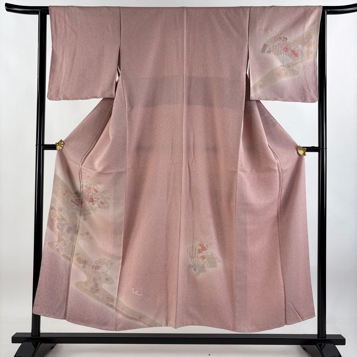 付下げ 身丈152cm 裄丈63cm S 袷 扇 桜 刺繍 ぼかし ピンク 正絹 秀品