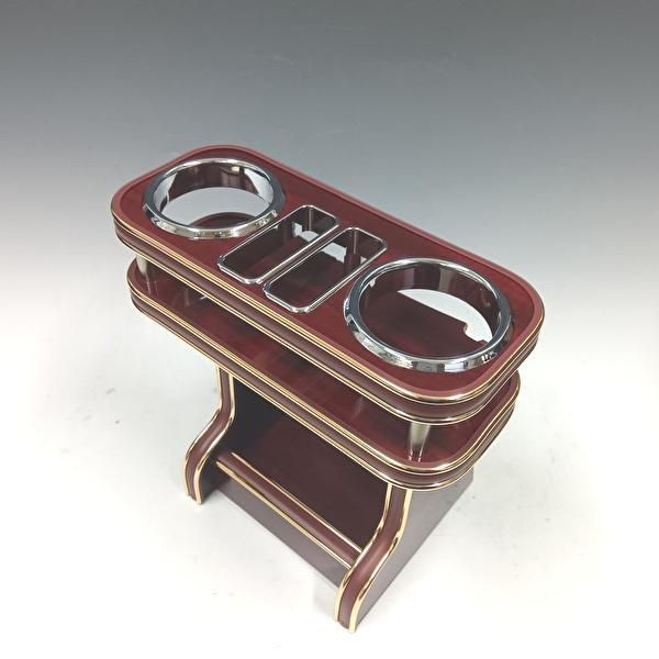 リアカップホルダー