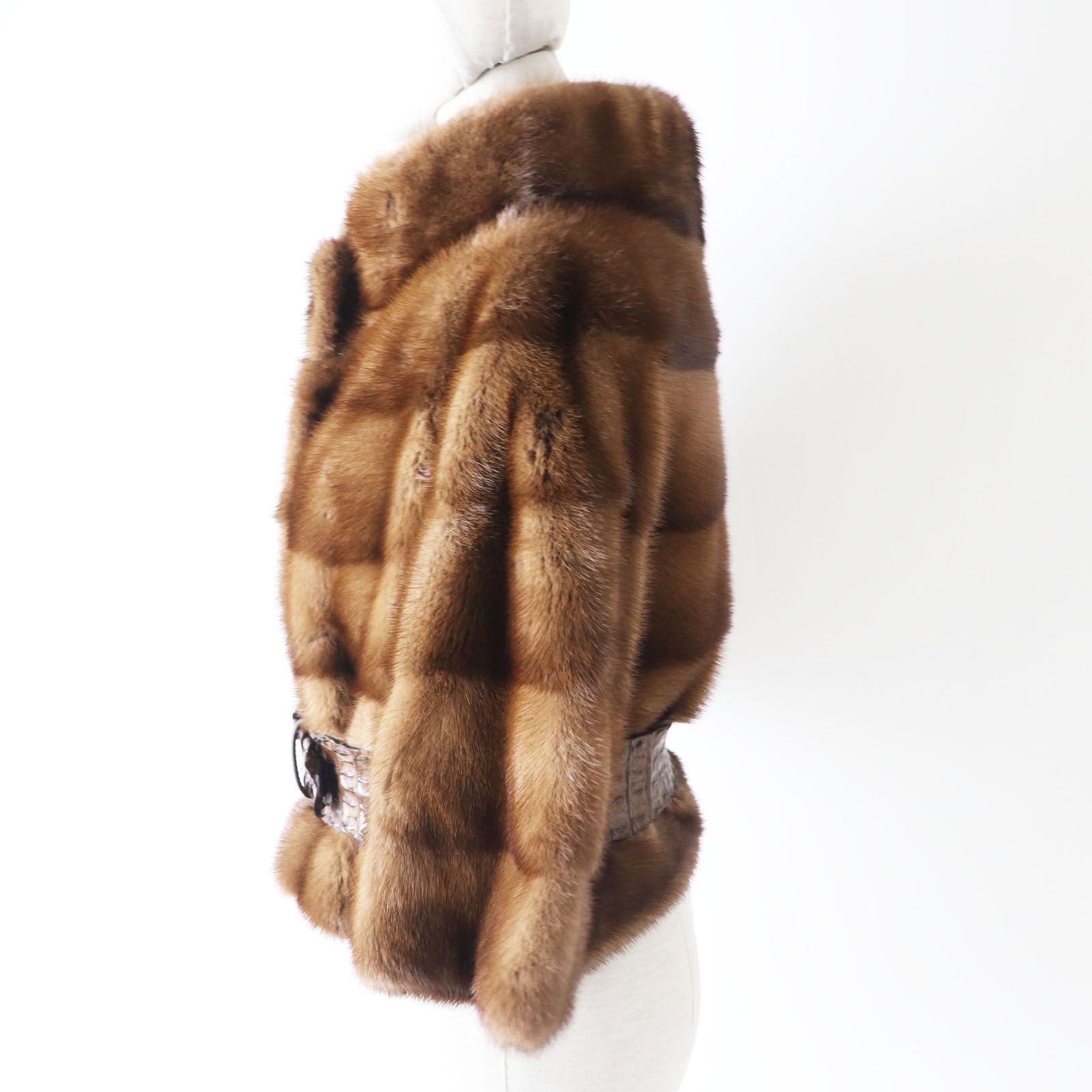 未使用品 FENDI フェンディ FNE774 クロコダイルベルト付き