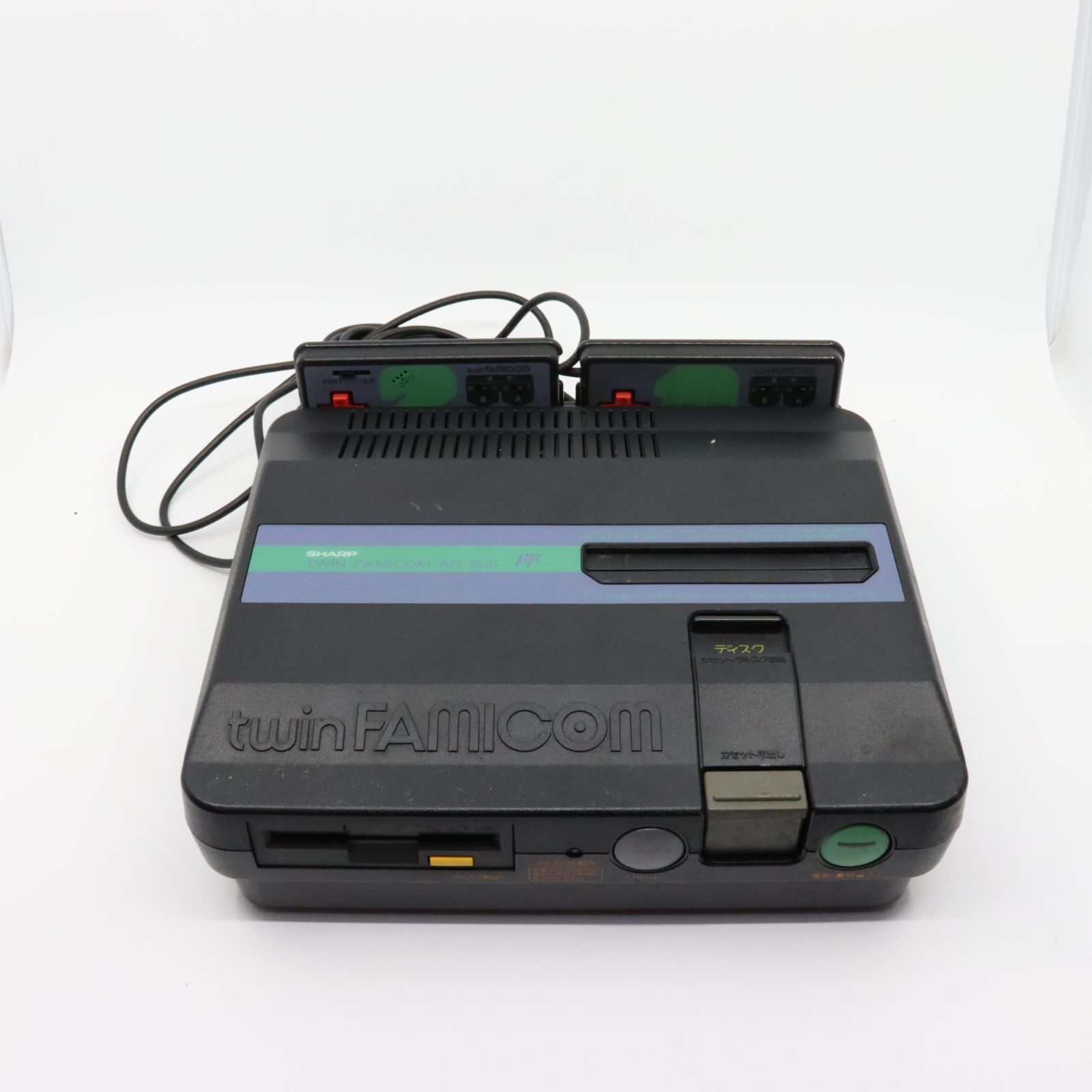 ジャンク】Sharp ツインファミコン 本体 AN-505-BK(後期型・黒 ジャンク】Sharp ツインファミコン 本体 AN-505-BK(後期型・黒