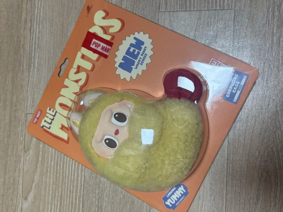 エビフライ　ラブブ　labubu エビ天　イヤホンバッグ HAPPY CRUISE on X: 