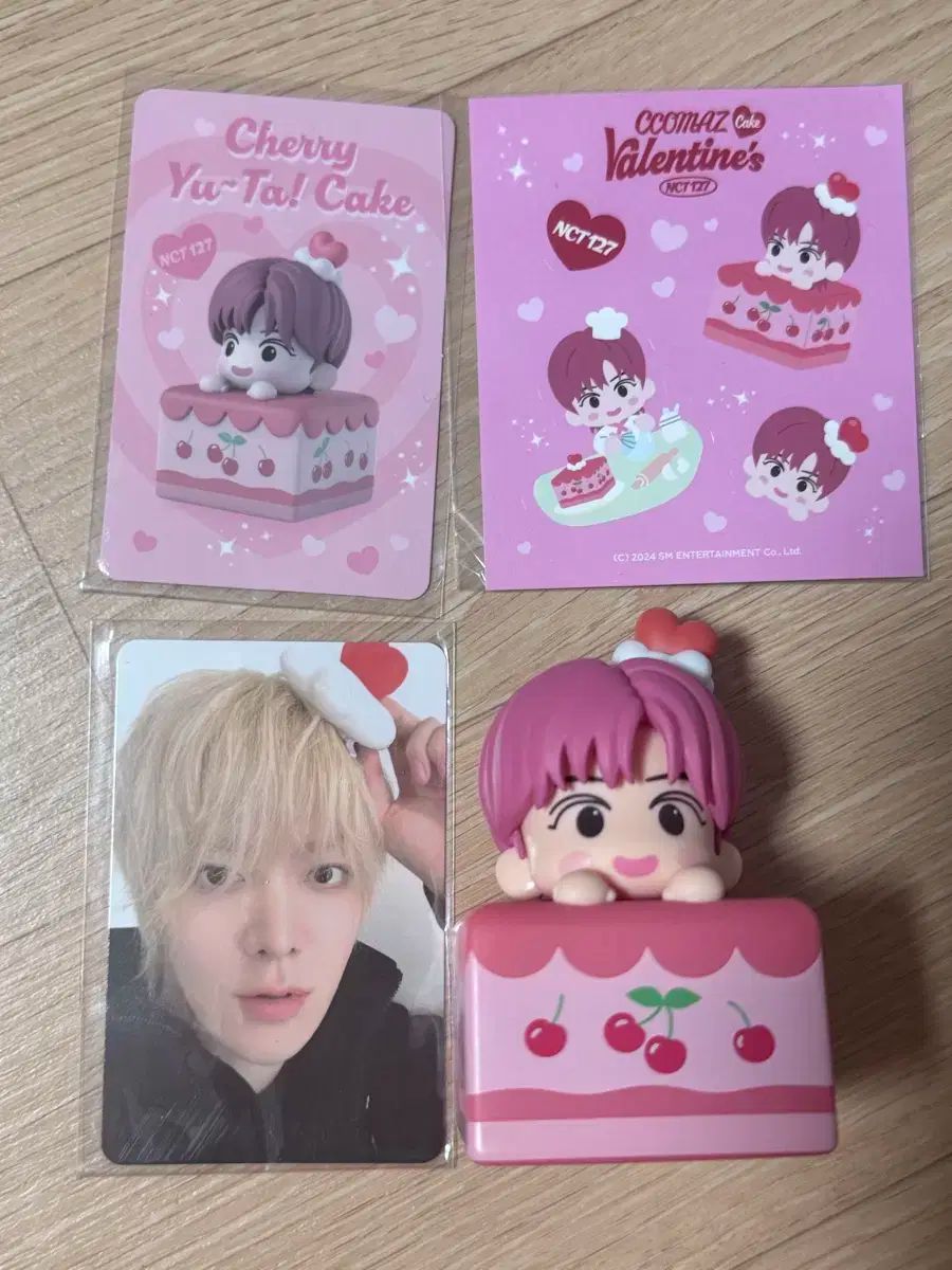 NCT 127 CCOMAZ バレンタイン ケーキセット MD フィギュア NCT 127 OFFICIAL MD CCOMAZ VALENTINE'S CAKE - Kpop USA