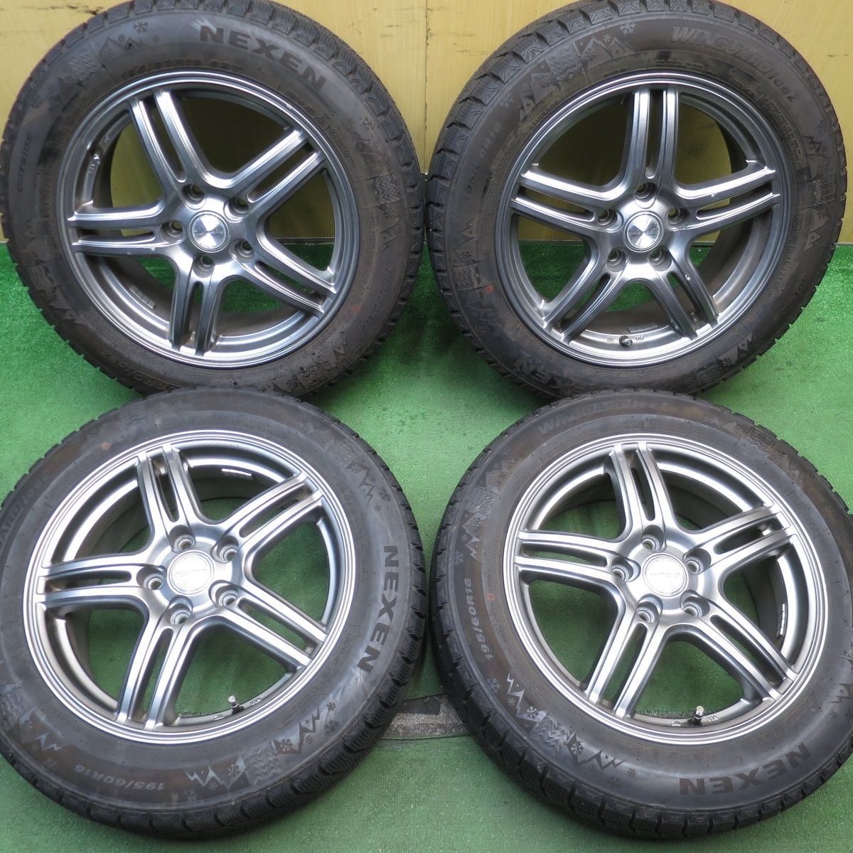 バリ溝 23年 9.5分 スタッドレス 195 60R16 ネクセン WINGUARD ice2 WH42 WAREN ヴァーレン 16インチ PCD114.3 5H 5072702NJス
