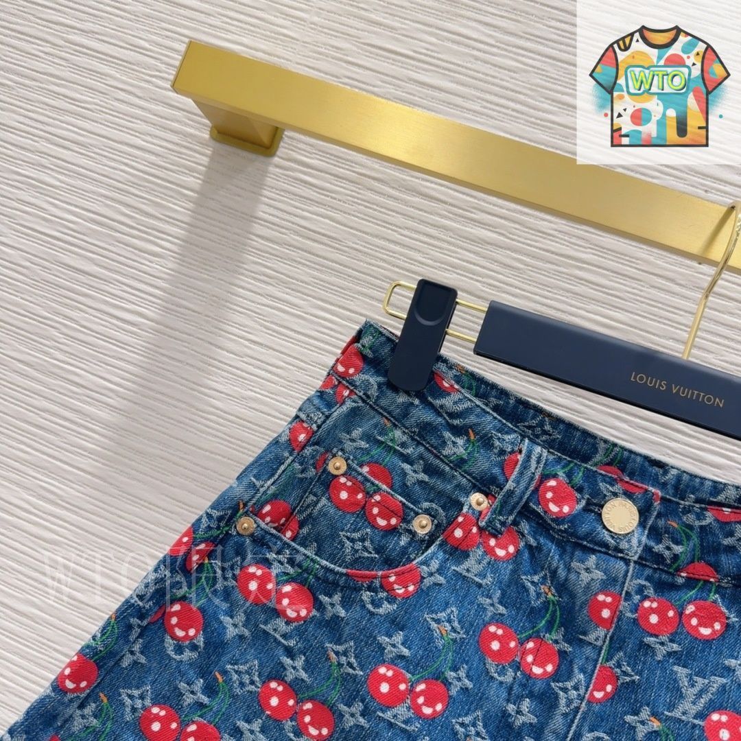 超美品❤️お値下げ❤️LOUIS VUITTON ❤️デニムパンツ LOUIS VUITTON ヴィトン モノグラムデニム パンツ レディース 36
