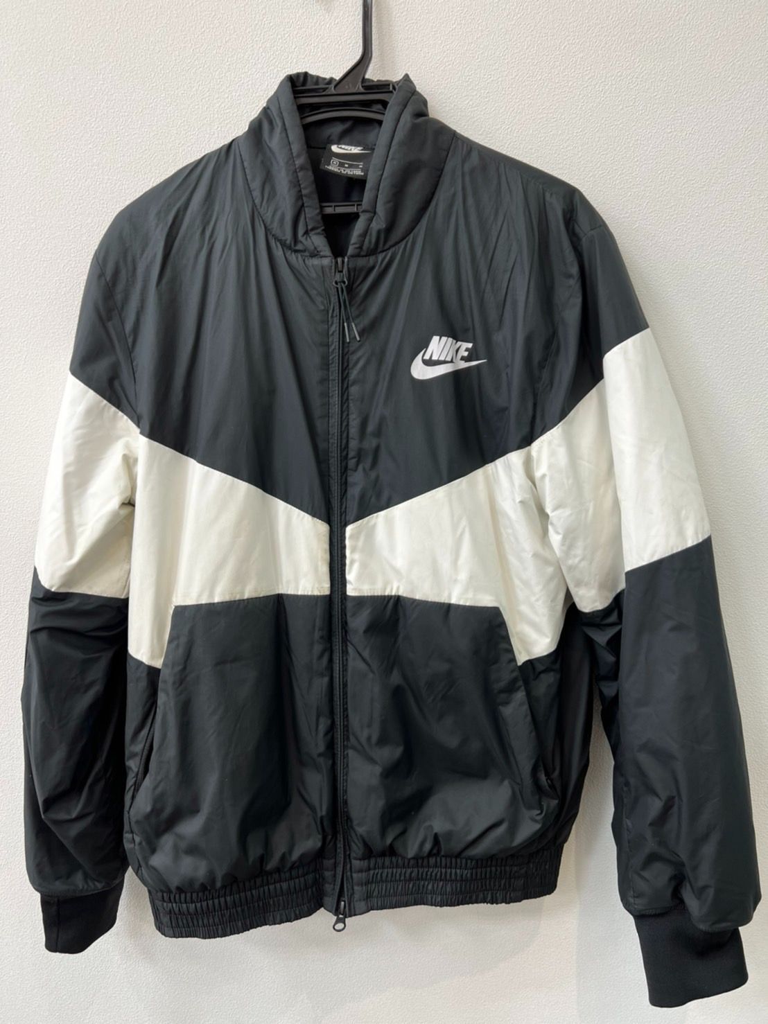 NIKE ナイキ シンフィルボマー ジャケット 中綿 ブルゾン メンズ 大きめ NIKE（ナイキ）の「ナイキ シン フィル ボマー GX AJ1021