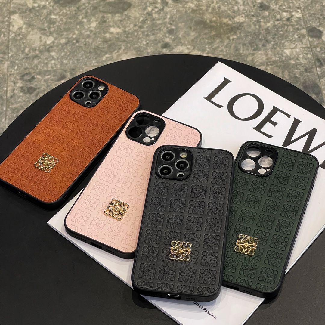 ロエベ iPhone スマホケース LOEWE - メルカリ