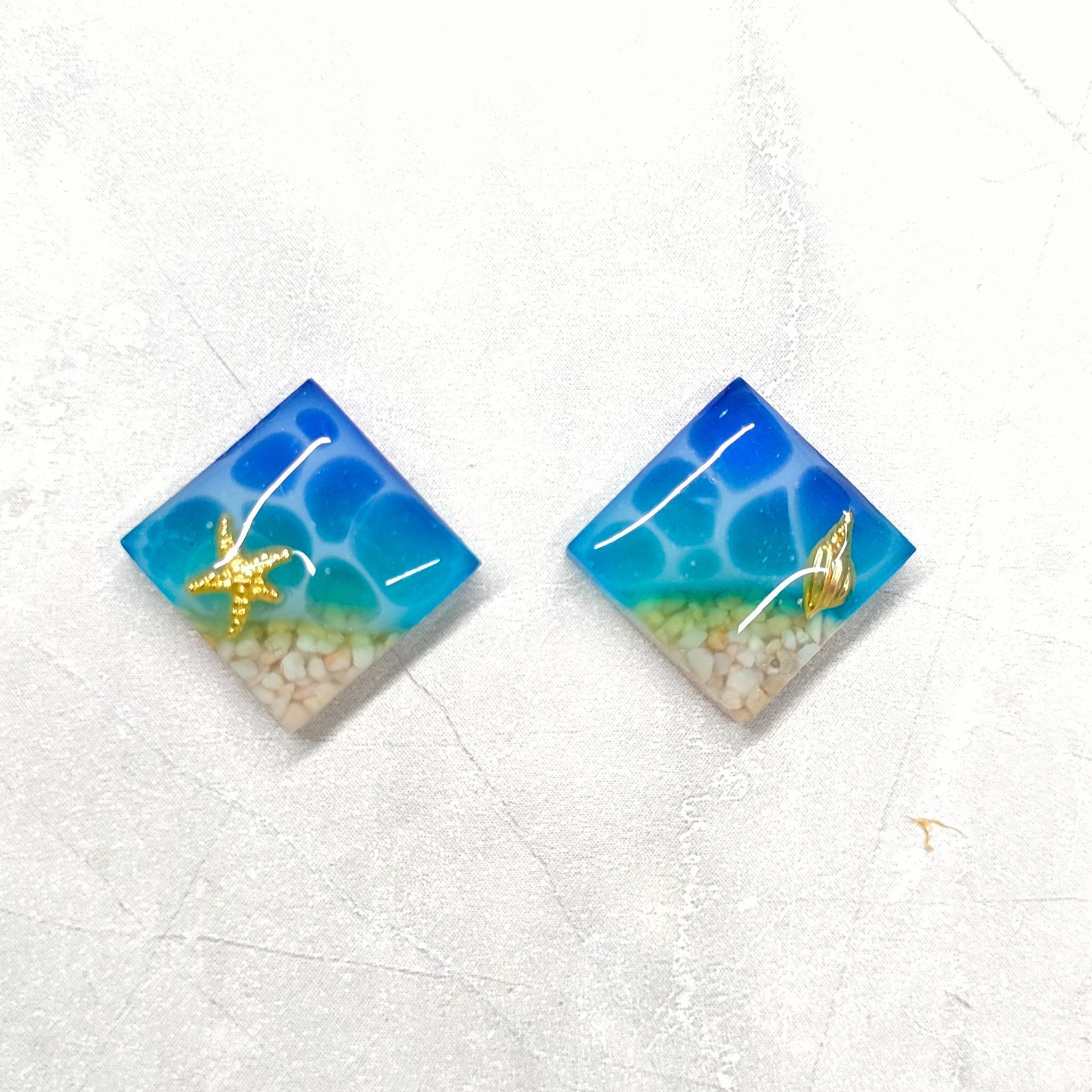 No.118】レジンアクセサリー レジン ハンドメイド レジンピアス レジン