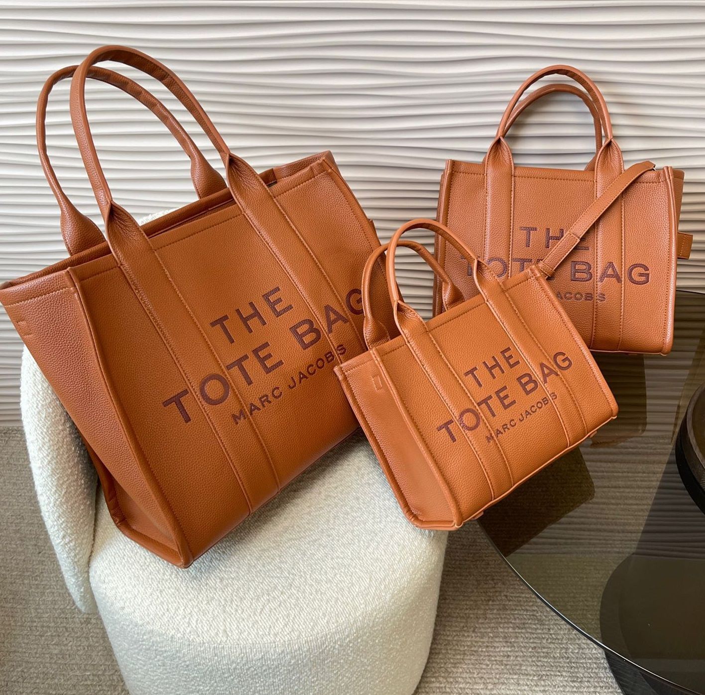 新品✨ MARK JACOBS マークジェイコブス トートバッグ レディース バッグ  ハンドバッグ Tote Bag レザー ブラウン 革 S M L