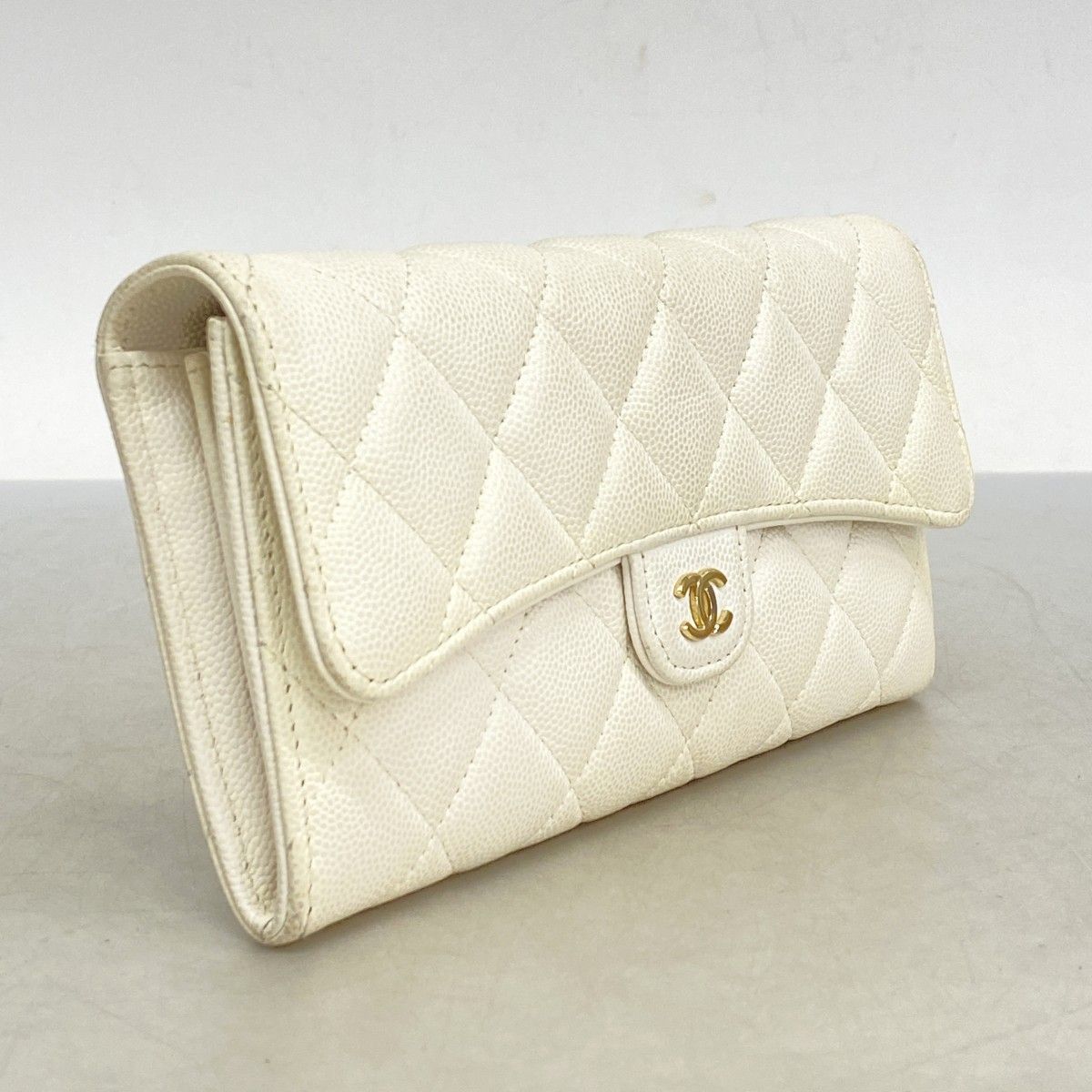 シャネル　長財布　レディース　キャビアスキン　マトラッセ　ゴールド金具 CHANEL シャネル 財布 マトラッセ レディース ブランド 長財布
