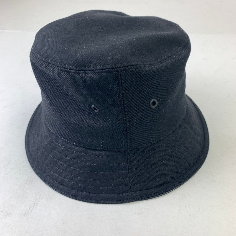 BURBERRY バケットハット 　ホースフェリー BURBERRY London Black Padded Nylon Bucket Hat Horseferry