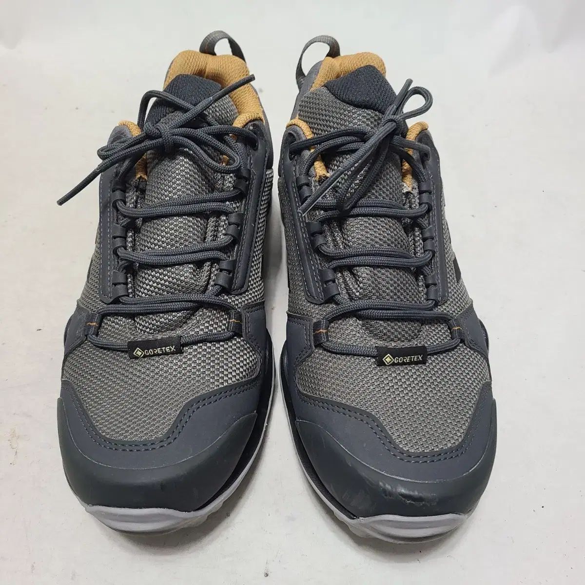 4 260 adidas アディダス テレックス ゴアテックス 登山 トレッキングシューズ A級