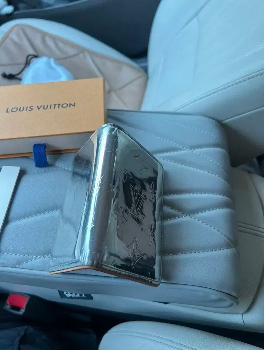 版 Louis Vuitton ルイヴィトン モノグラム ミラー オーガナイザー