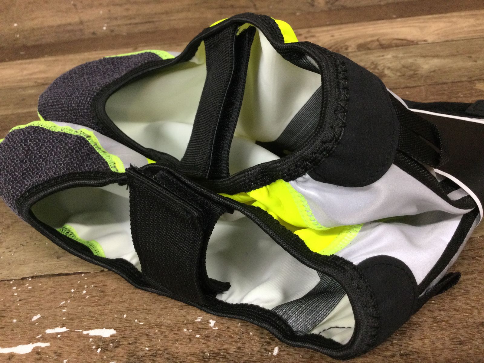 シーガーSigrGULSPARVシューズカバー黄緑L42-44