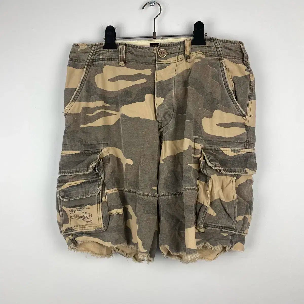 Abercrombie(アバクロンビー) カモフラ カーゴ ハーフパンツ 32
