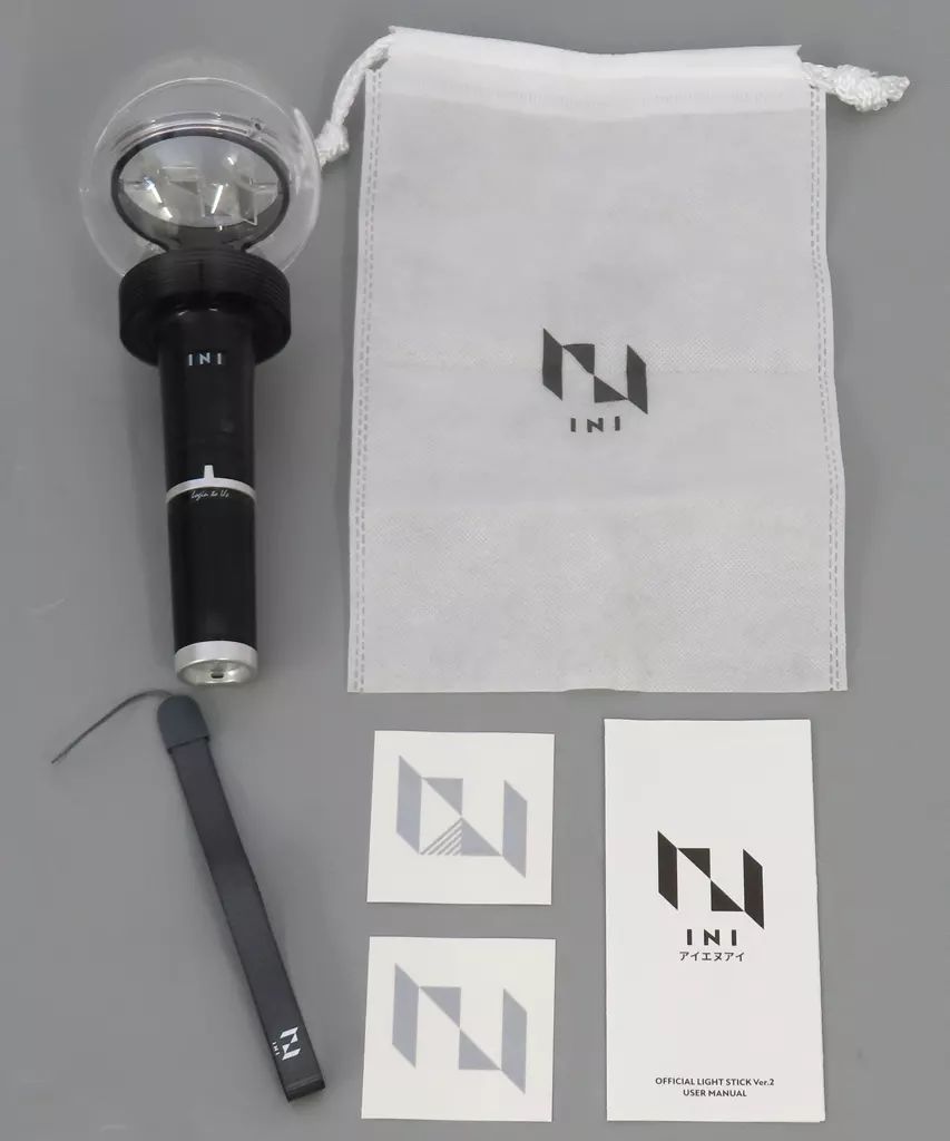 中古】雑貨 INI OFFICIAL LIGHT STICK Ver.2(ペンライト) - メルカリ