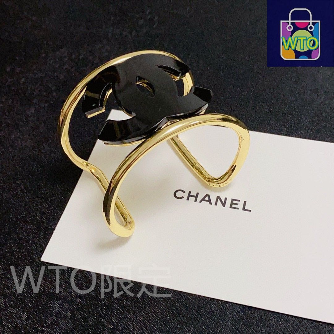 今日特価】CHANEL 高品質幅広ブレスレット 送料無料!在庫限定 今日特価】CHANEL 高品質幅広ブレスレット 送料無料!在庫限定