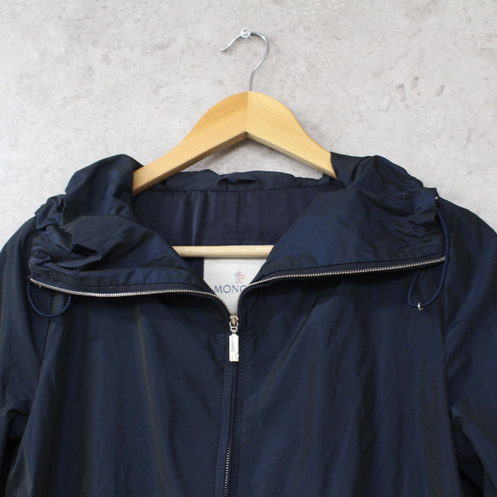 S152)MONCLER/モンクレール ジャンパー ポリエステル ネイビー 111-093