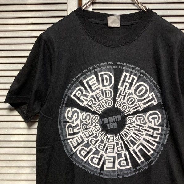 RED HOT CHILI PEPPERS バンドT M 両面プリント 古着 RED HOT CHILI PEPPERS バンドT M 両面プリント 古着 レッド
