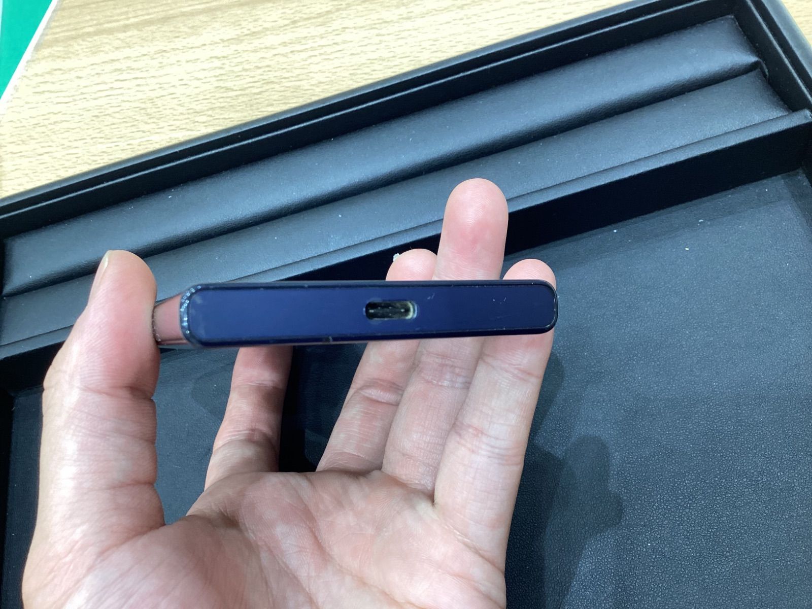 KA890 SONY Xperia X Compact SO-02J 本体 32GB SIMロック解除