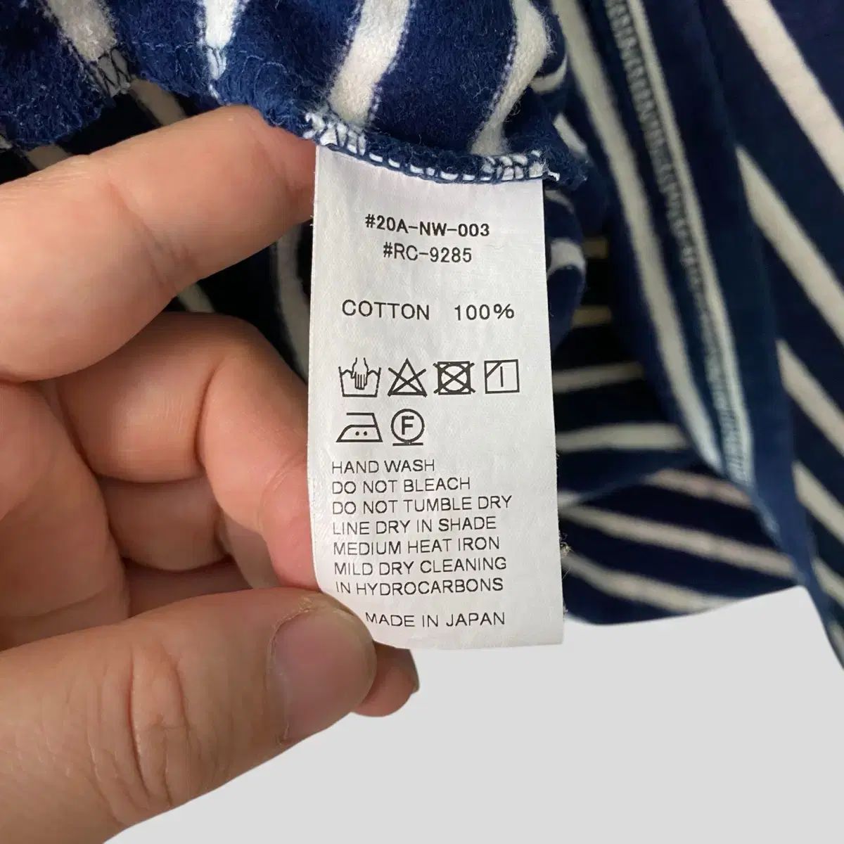 長袖Tシャツ
