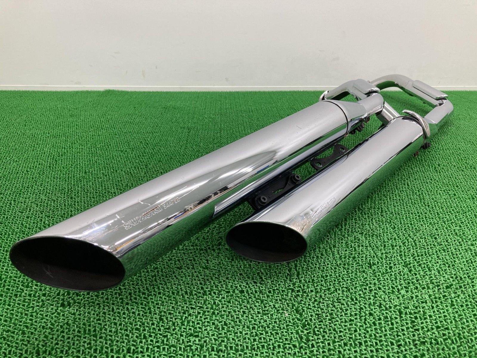 イントルーダークラシック400 マフラー 44F2 スズキ 純正 VK54A