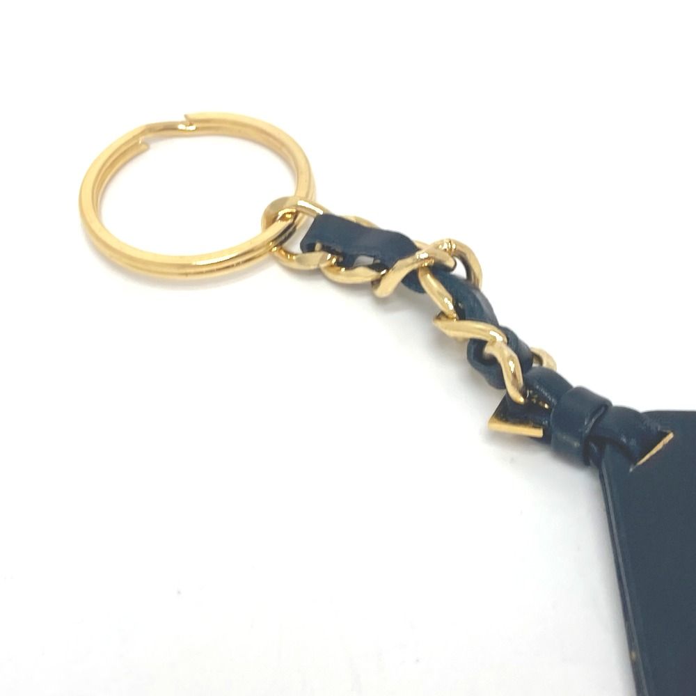 CHANEL シャネル キーリング 三角プレート メタル ゴールド金具