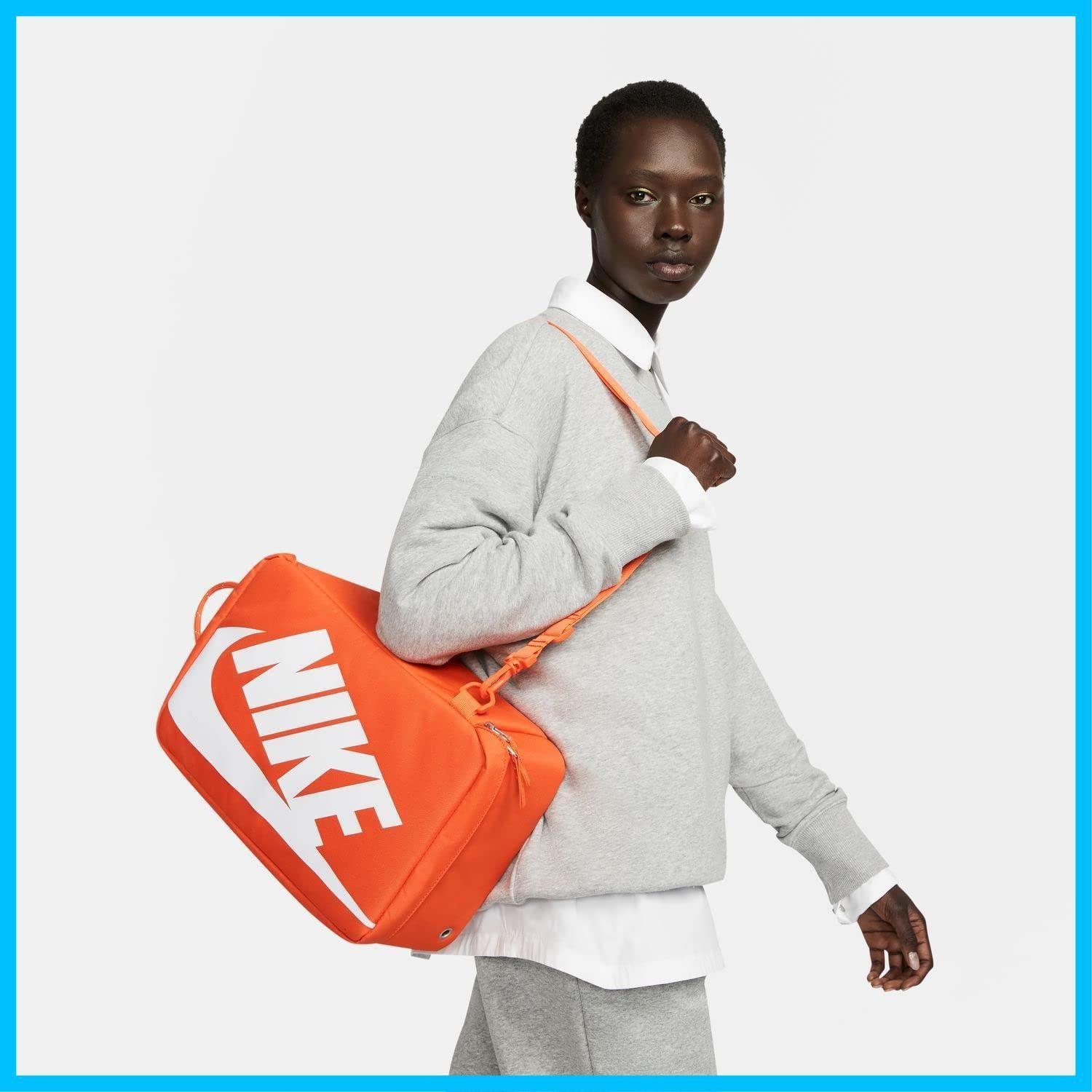NIKE シューズ