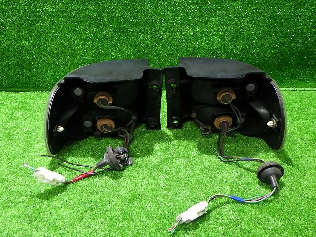 タントカスタム テールレンズ 左右 L350S L360S D021A ダイハツ
