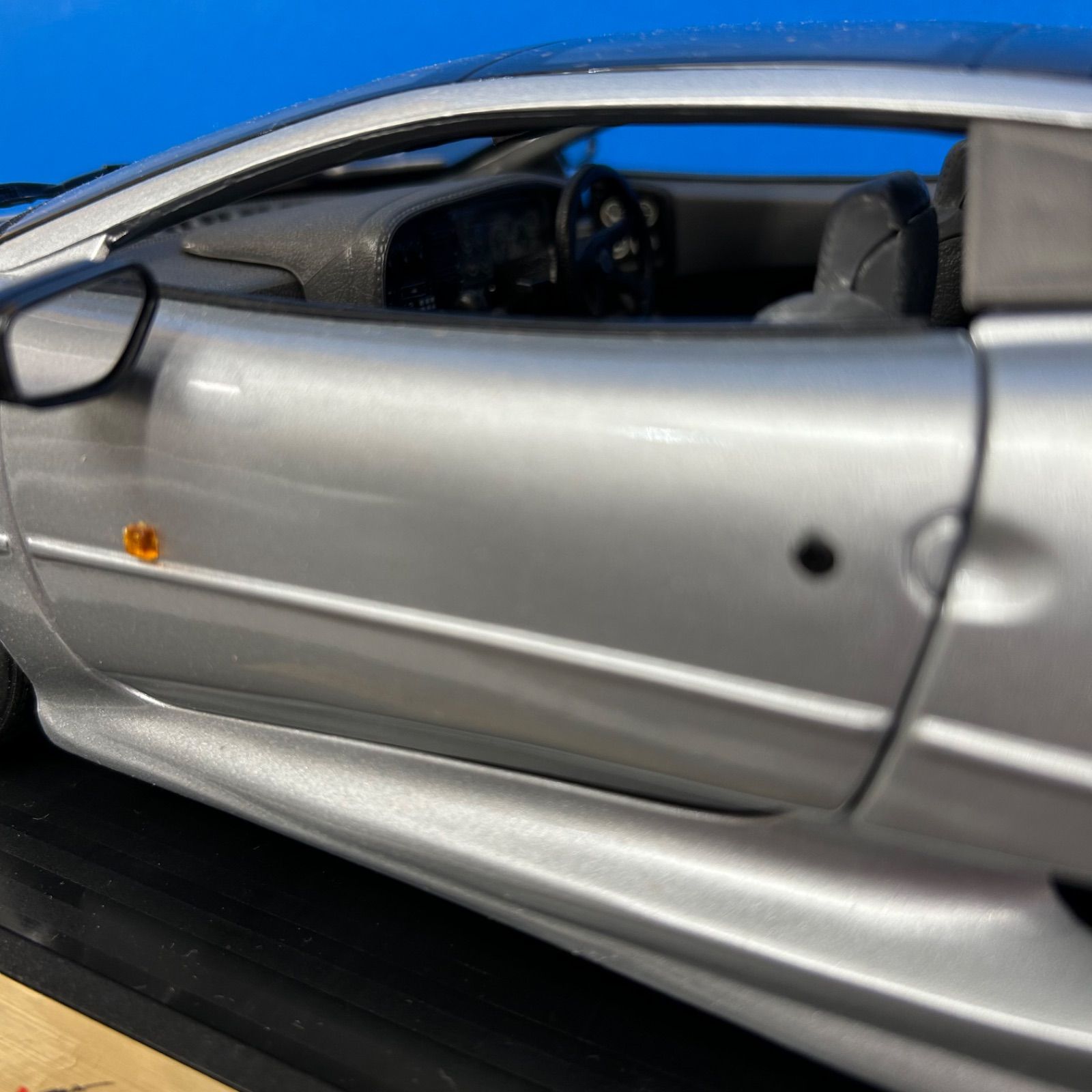 JAGUAR】 XJ220(1992) Maisto 1/12 - メルカリ