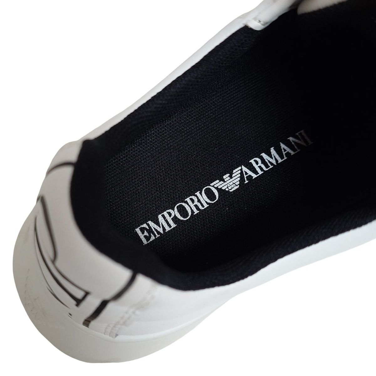 EMPORIOARMANI
