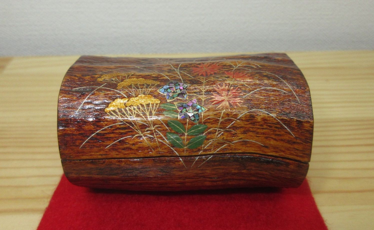 逢絢亭 茶道具 香合 輪島塗 蔦割 秋草蒔絵 木製 米本匠伯 共箱入り