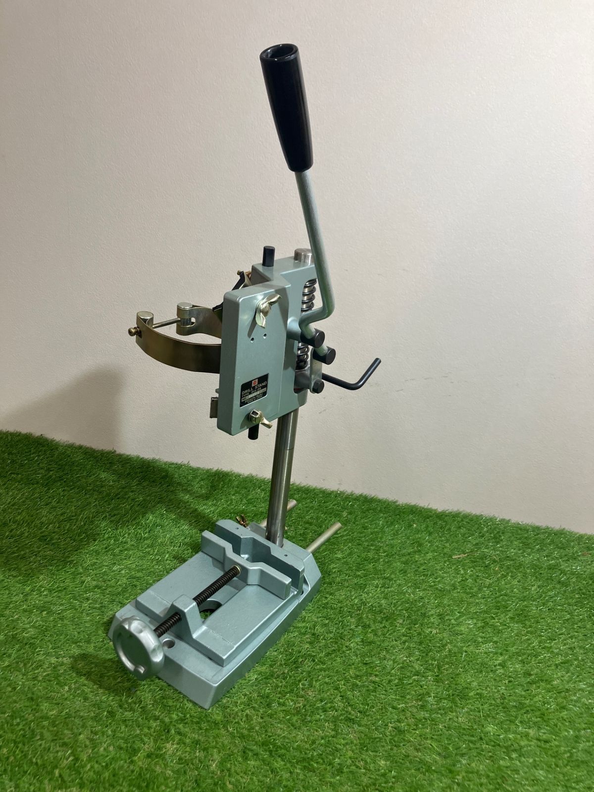 送料無料 店頭展示品 日立工機 ドリルスタンド コラム高さ450mm♪ドリル保持ハンド フック併用 D13-DS♪アクトツール富山店♪1