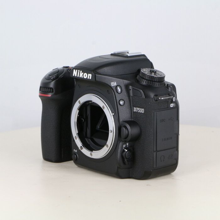 ニコン Nikon D7500 ボディ 元箱付き ＃2915 ニコン(NIKON