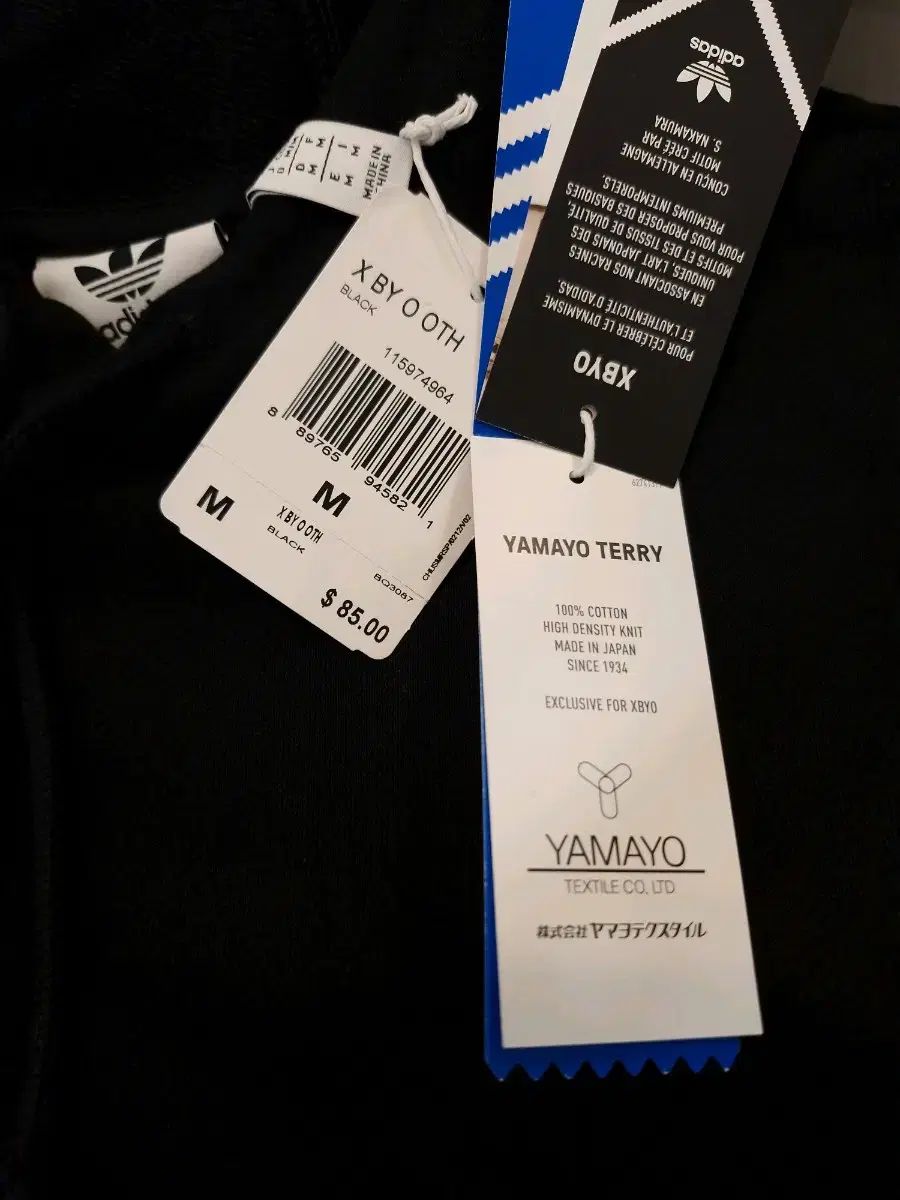 フード付きTシャツ