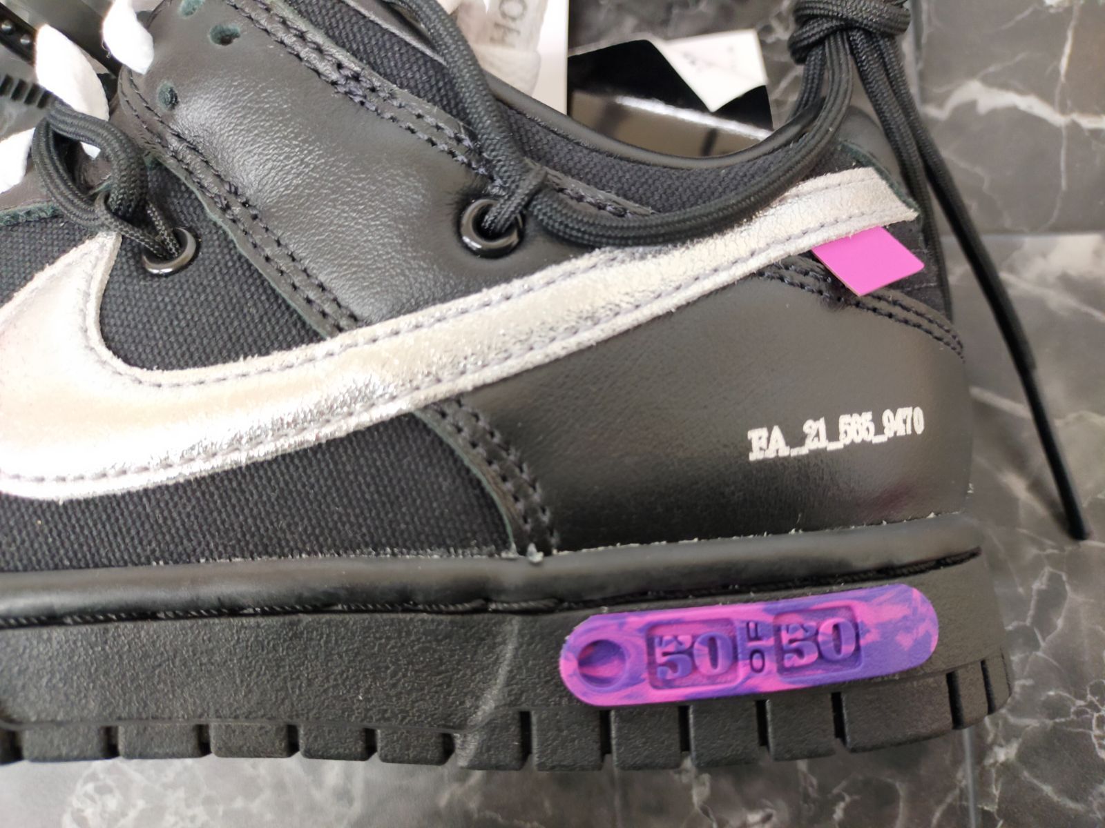 77.Off-White × Nike Dunk Low 1 OF 50 