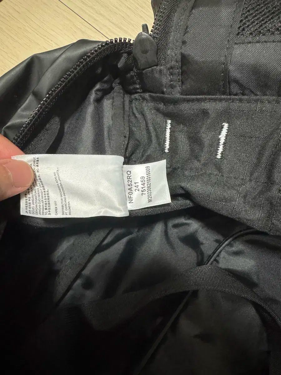 NORTH FACE