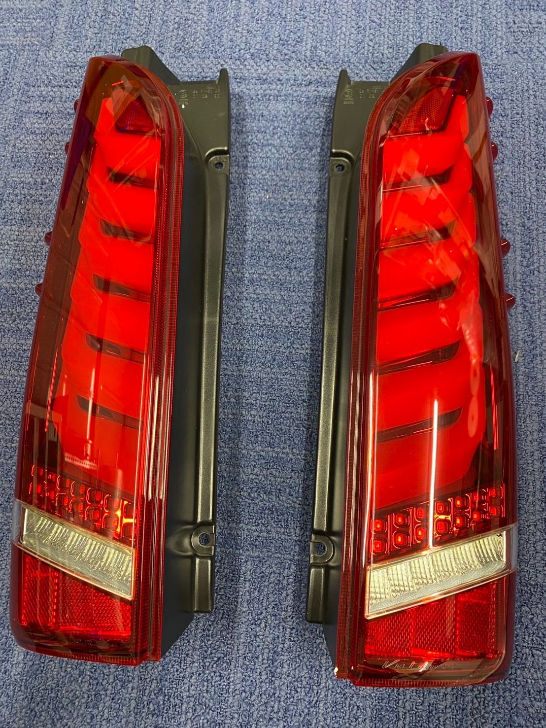 ヴァレンティ シグマテールランプ VELENTI ヴァレンティ ハイエース200