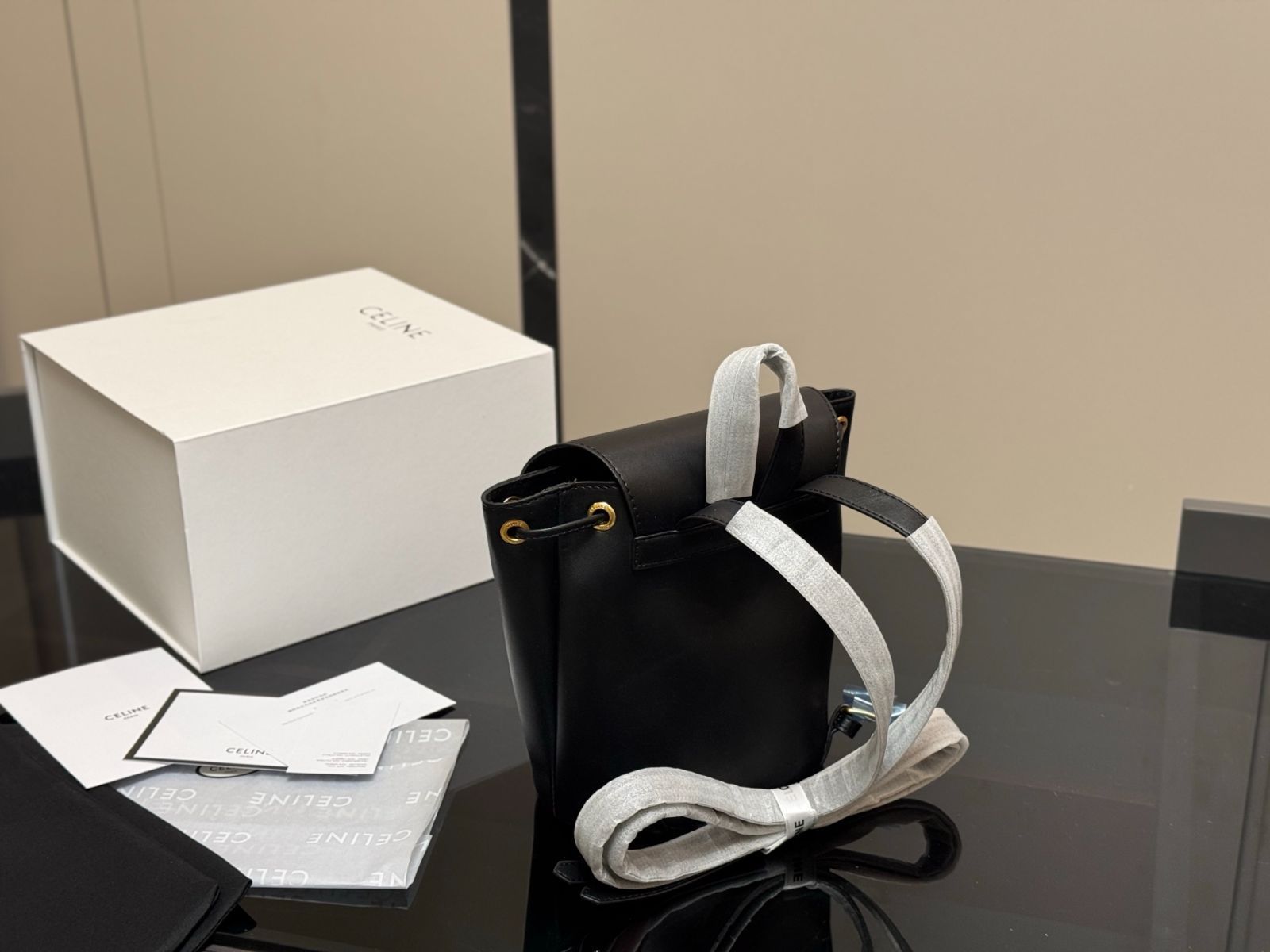 CELINE レディース ミニ ベサーチェ バッグ Celine] ベサス トリオンフ ミニバッグ - 専用ボックス付き
