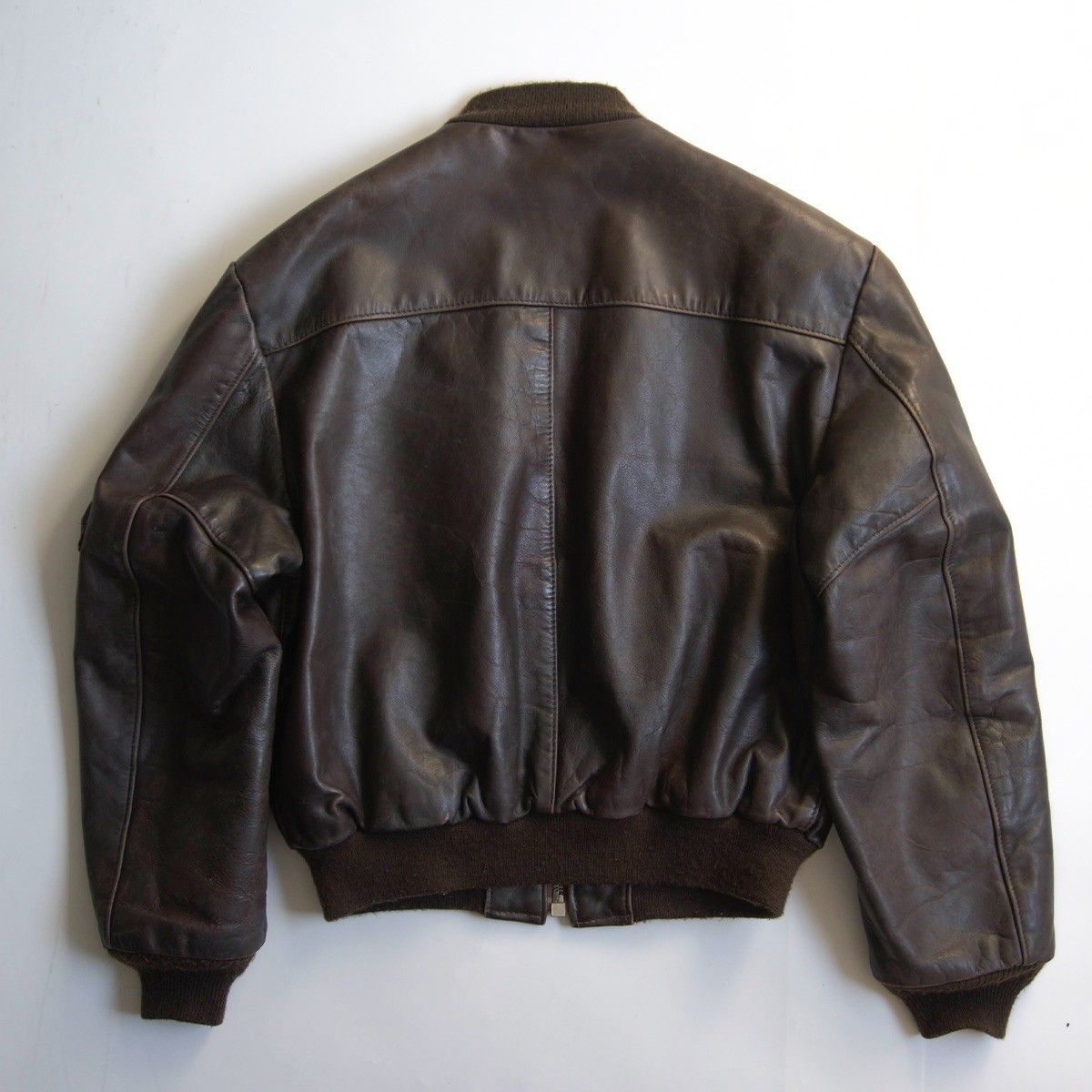 【雰囲気抜群/ビッグサイズ】SCHOTT【TYPE MA-1 レザー フライトジャケット】42 ブラウン ショット 25090437 雰囲気抜群/ビッグサイズ】SCHOTT【TYPE MA-1 レザー フライト