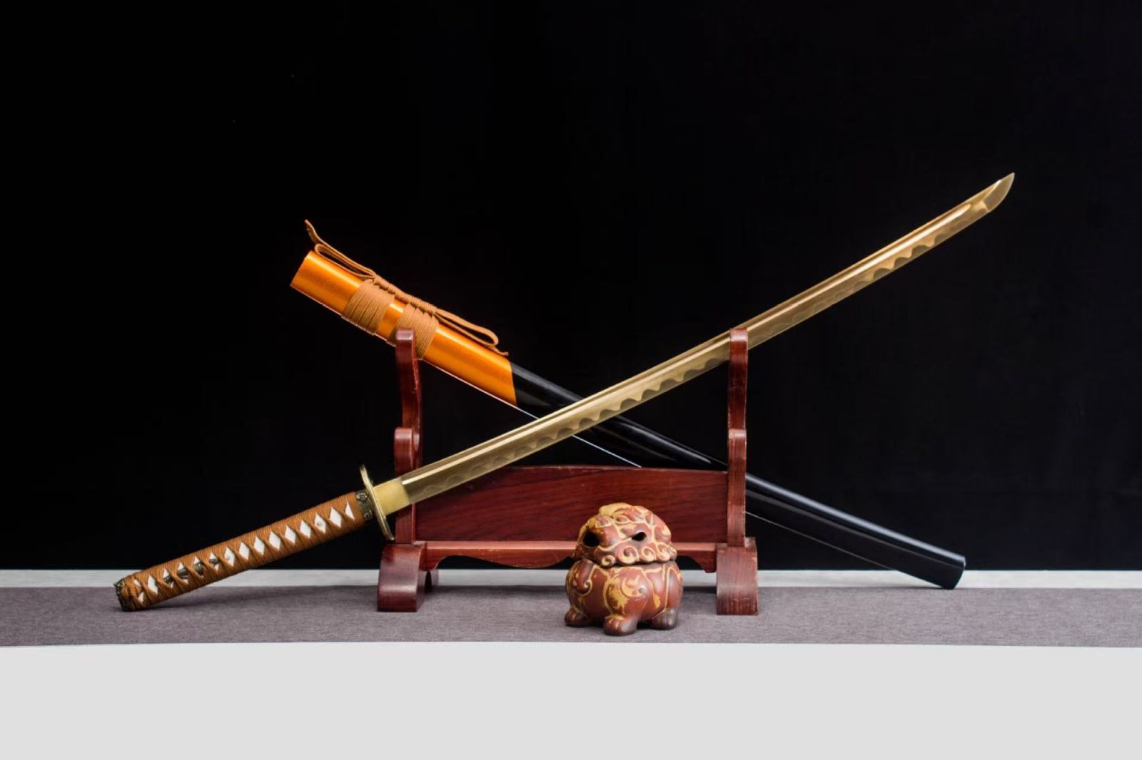 3019-武具 刀装具 日本刀　模造刀 居合刀 武士道 武蔵 鑑賞用 手鍛造打 da01-武具 刀装具 日本刀 模造刀 居合刀 武士道 武蔵 鑑賞用 手