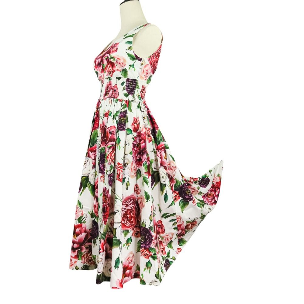 【130サイズ】Dolce&gabbana ドルチェ&ガッバーナ　ワンピース 130サイズ】Dolce&gabbana ドルチェ&ガッバーナ ワンピース
