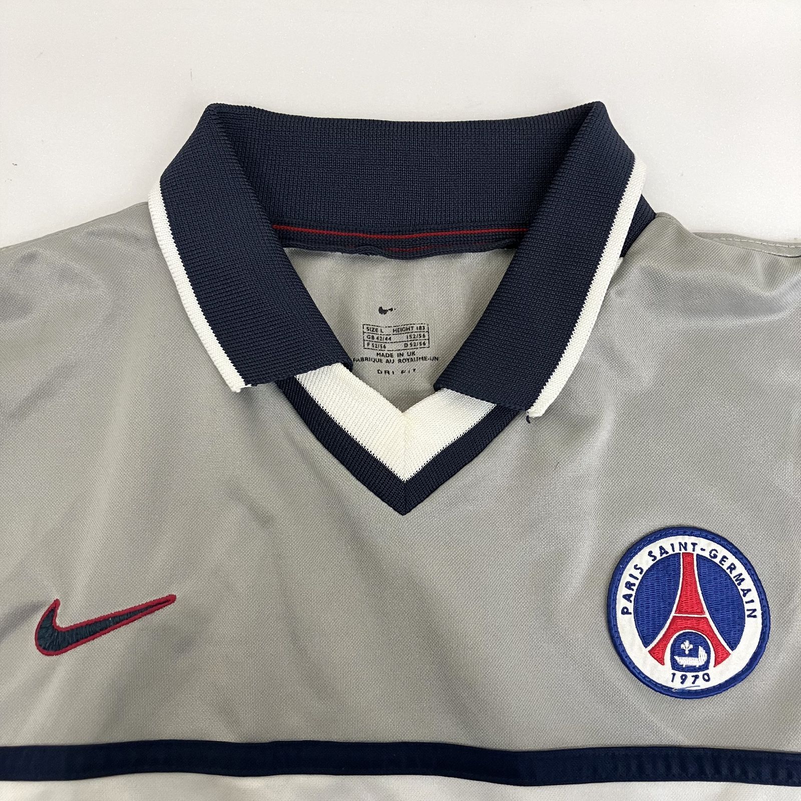 パリサンジェルマン サッカー ゲームTシャツ ユニホーム NIKE ナイキ Lサイズ イギリス製 ポロシャツ 襟付き ワッペン グレー ネイビー