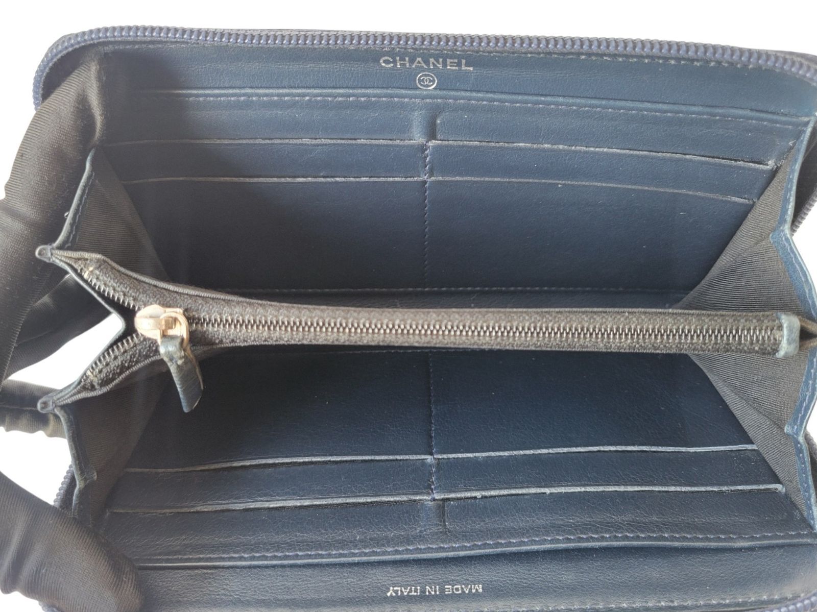 シャネル キャビアスキン