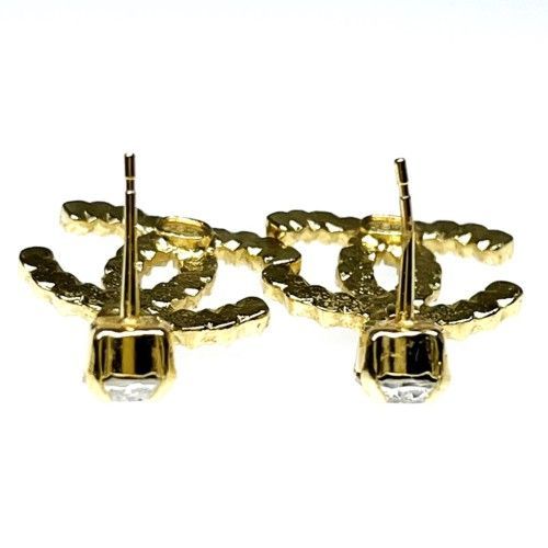 値下げ!CHANEL シャネル ココマーク ピアス A20K メタル ライン 値下げ!CHANEL シャネル ココマーク ピアス A20K メタル ライン