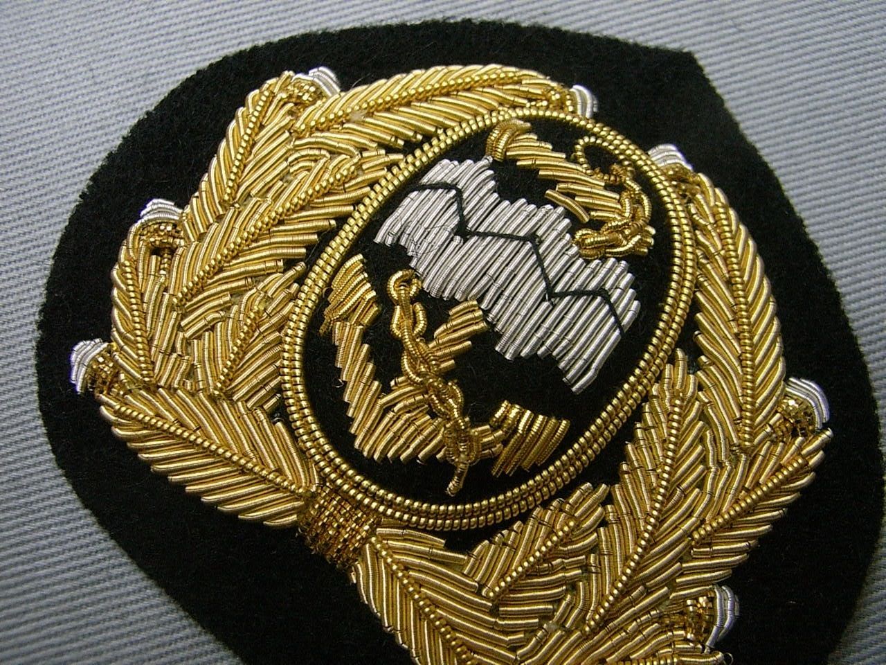 旧日本海軍　帽章　准士官以上 WW2 大日本帝国海軍 士官軍帽 精密複製 IJN 制帽 士官帽 前章付