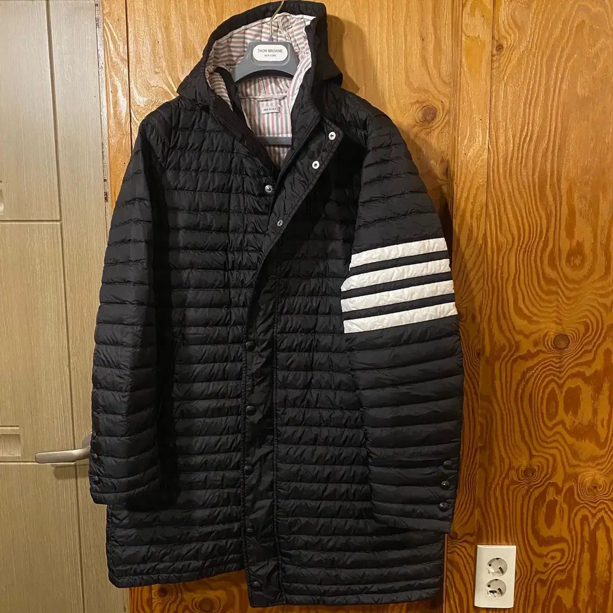Thom Browne トム ブラウン 4 ライン 袖ストライプ ダウンジャケット